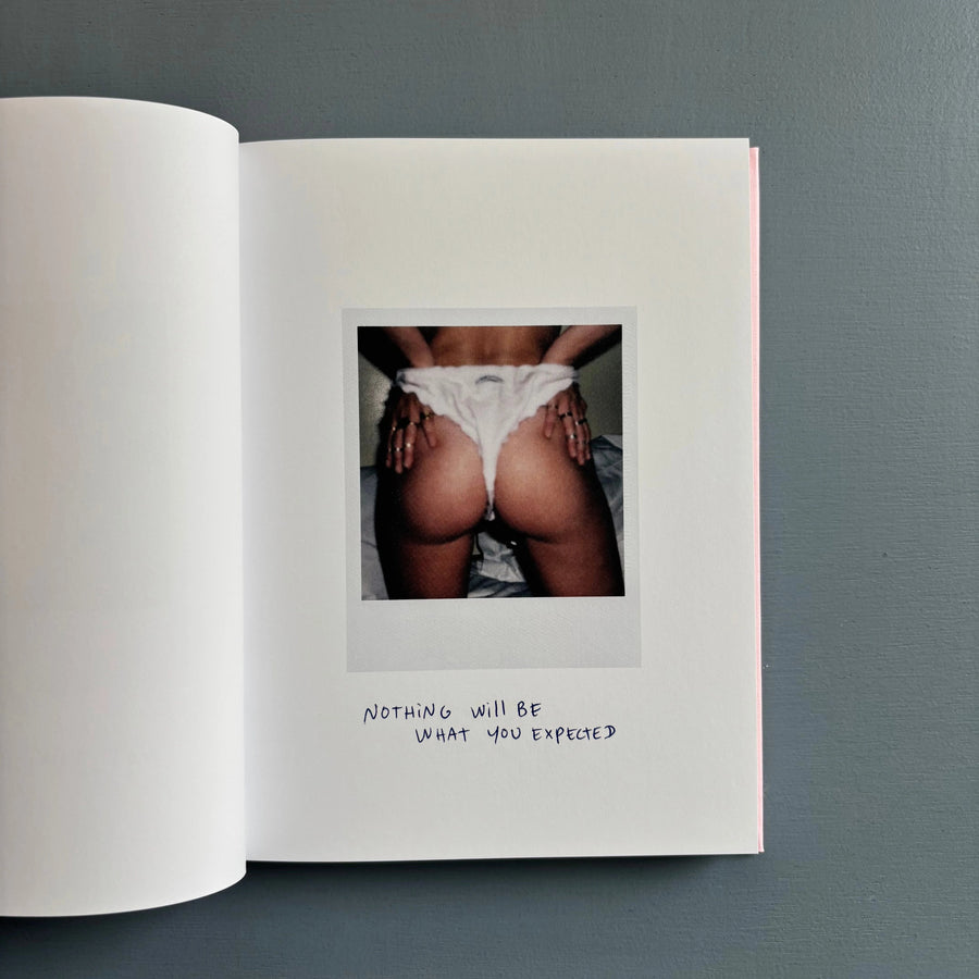 Marine Neuilly & Thomas Lélu - Let's take pictures we can never post - 0fr. 2025