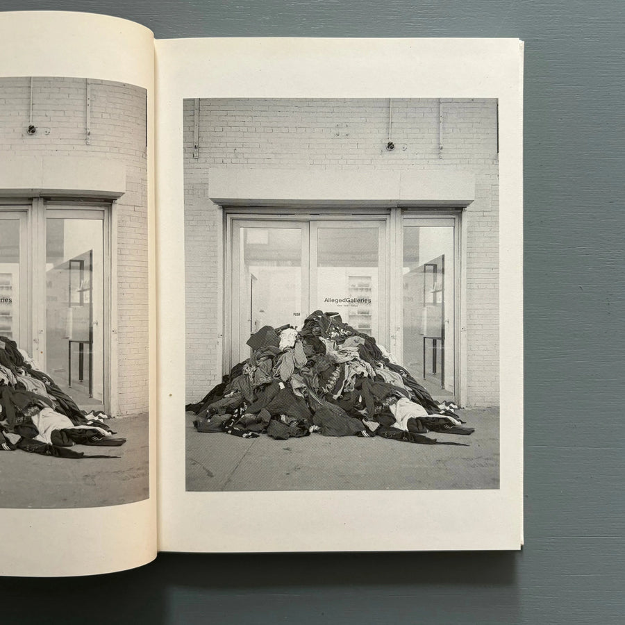 Mark Borthwick - All events are even - MU/Purple Books 2002