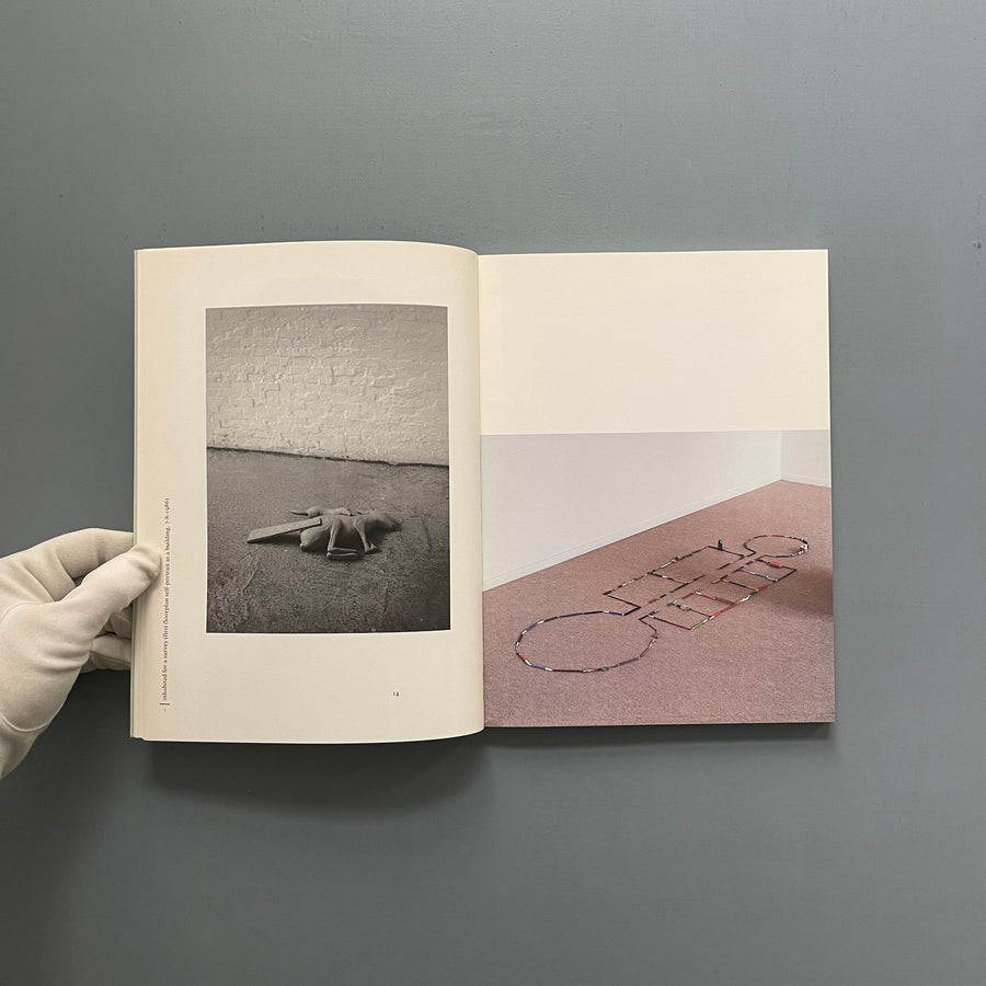Mark Manders - Self-Portrait in a Surrounding Area - XXIV Bienal de São Paulo 1998 - Saint-Martin Bookshop