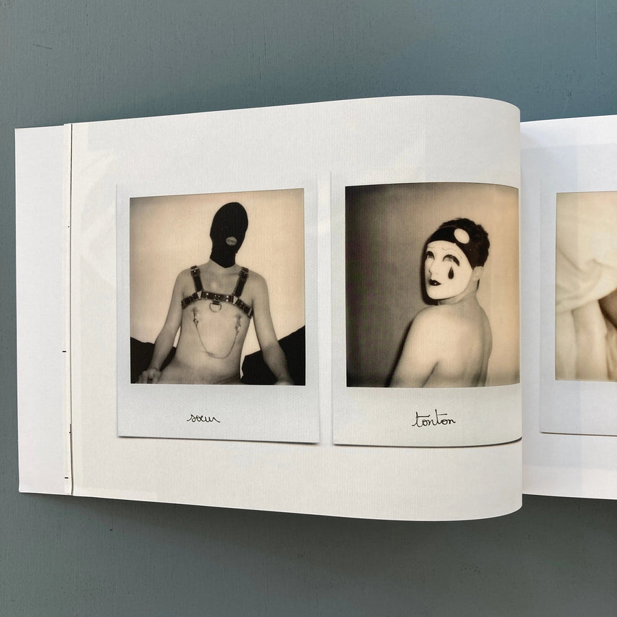 Maxime Muller - Dystopia I : album de famille - self-published 2018