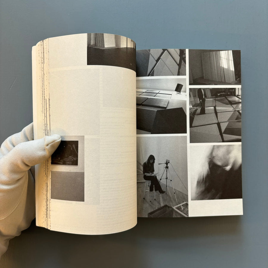 Michael Riedel - Printed and unprinted posters (2003-08) - Köning 2007 - Saint-Martin Bookshop