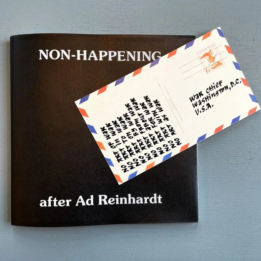 Pierre Leguillon - Non-Happenning after Ad Reinhardt, Signed Special Edition - Saint-Martin Bookshop/Museum of Mistakes 2021 - Saint-Martin Bookshop