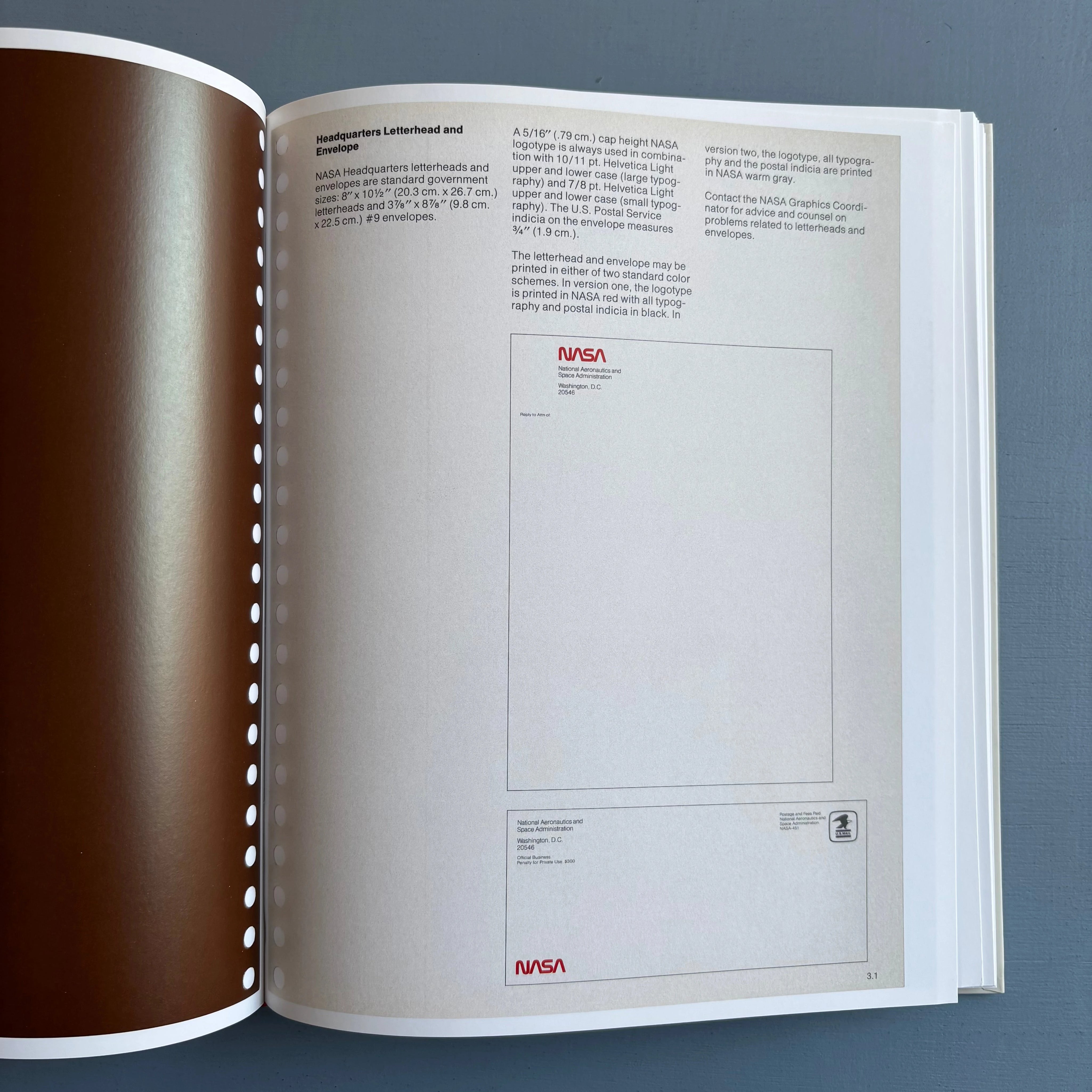NASA Graphics Standards Manual - Standards Manual 2015 - Saint