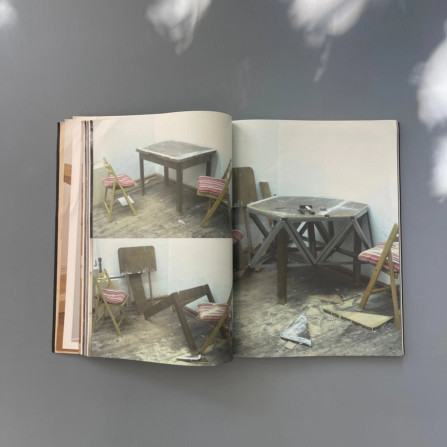 Oscar Tuazon - I can’t see - DoPe Press / Paraguay Press 2010 - Saint-Martin Bookshop