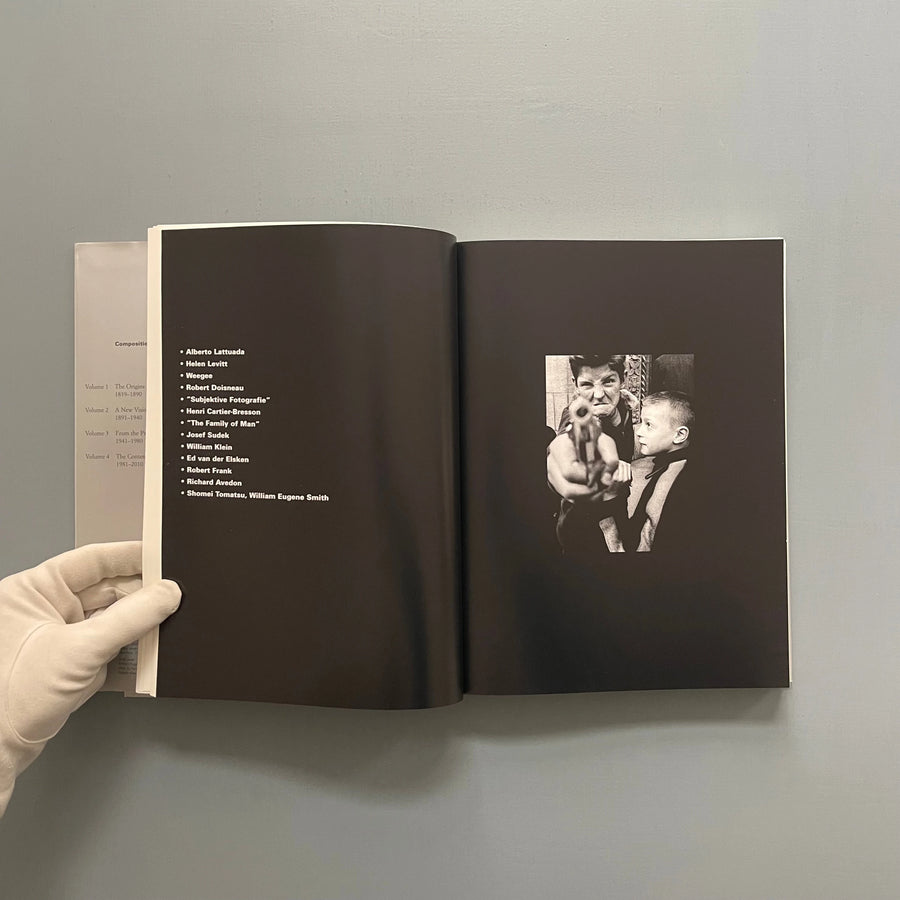 Photography From the Press to the Museum 1941-1980 - SKIRA 2013 - Saint-Martin Bookshop