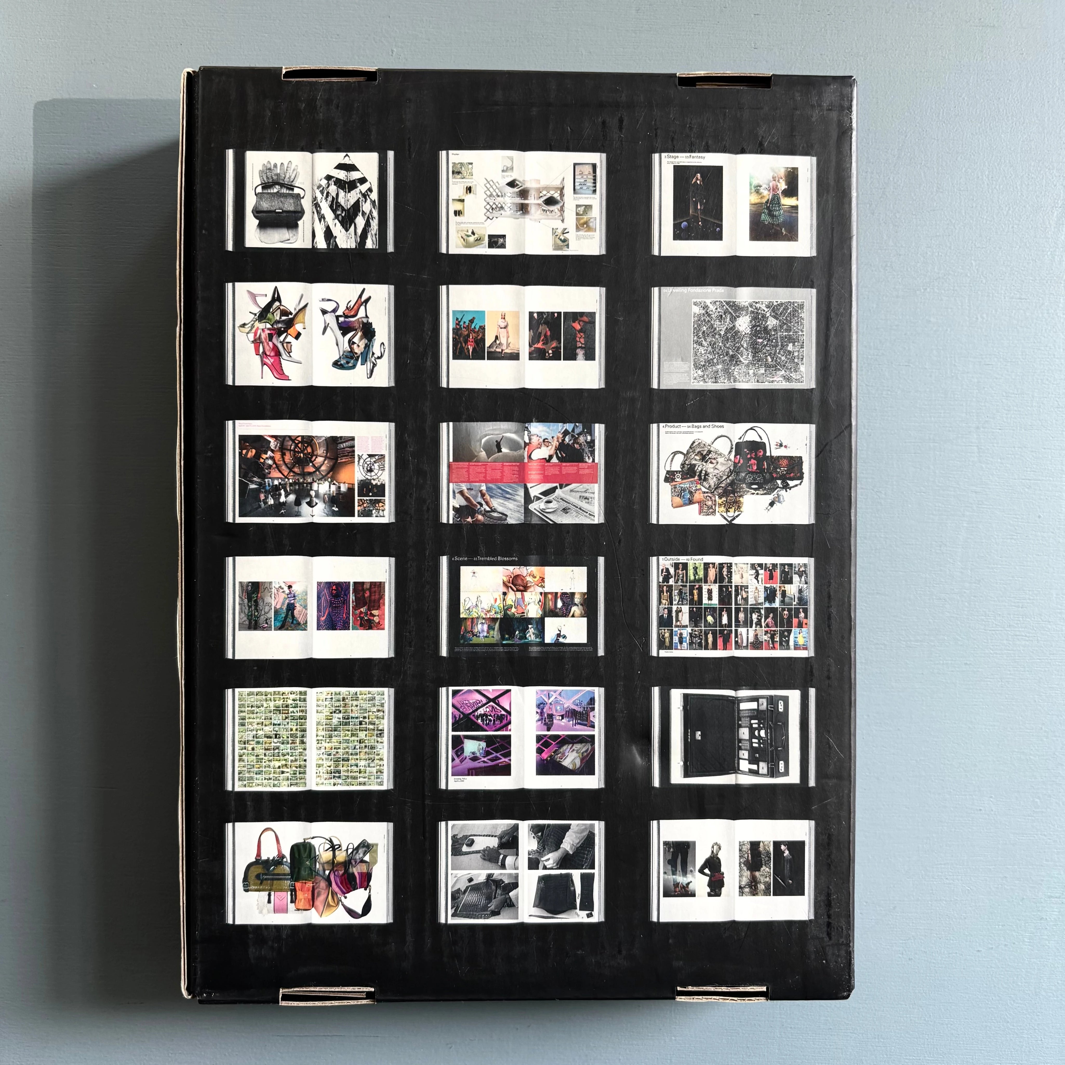 Prada - White Star 2010 - Saint-Martin Bookshop