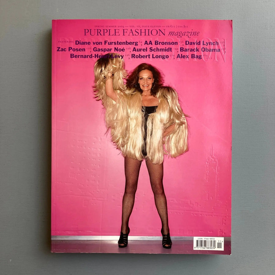 Purple Fashion Magazine - Spring Summer 2009 - Volume III, Issue Eleven - Saint-Martin Bookshop