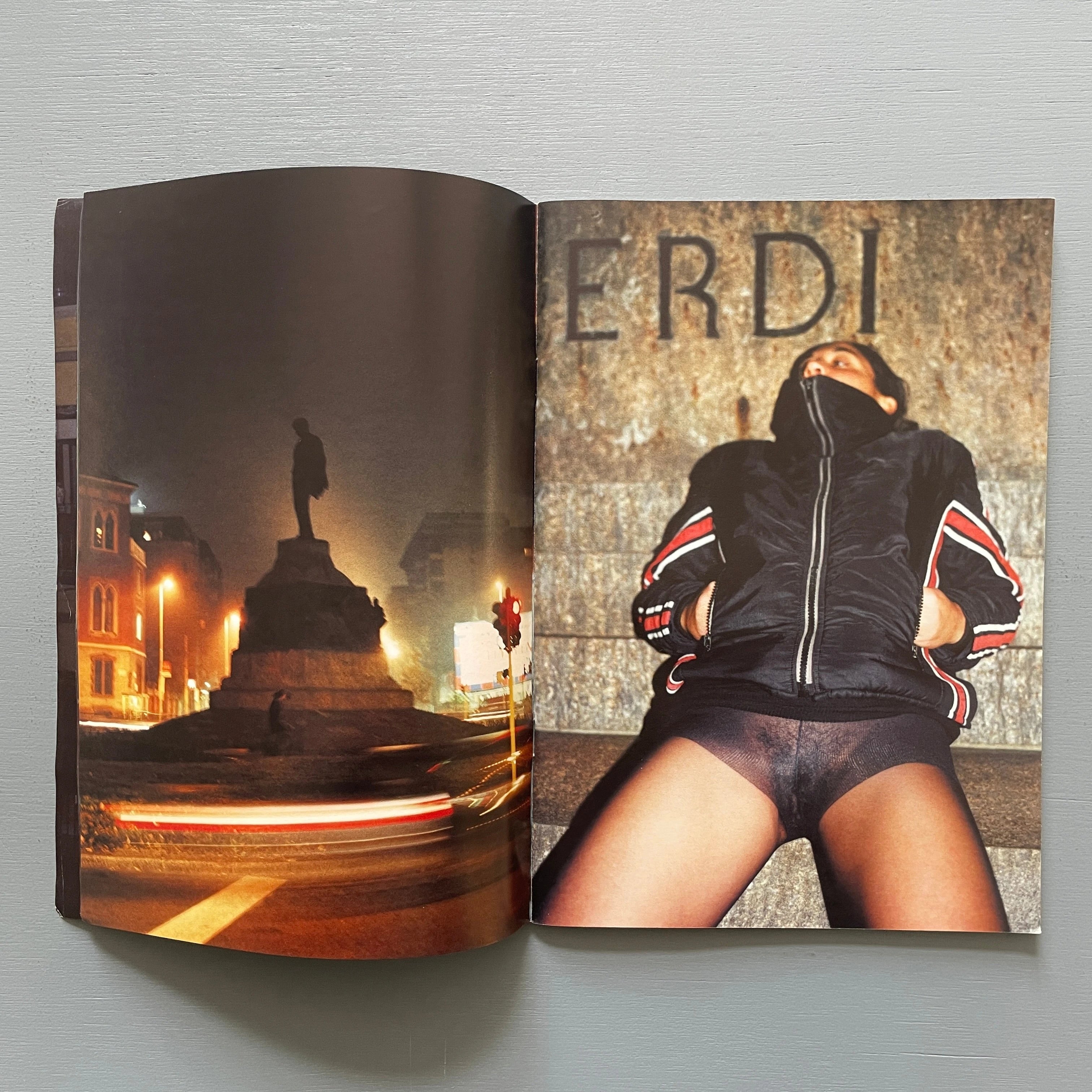 2000年出版Purple Sexe #6 GIASCO BERTOLI Purple Sexe #6 - Special Milan - Summer 2000 - Saint-Martin Bookshop