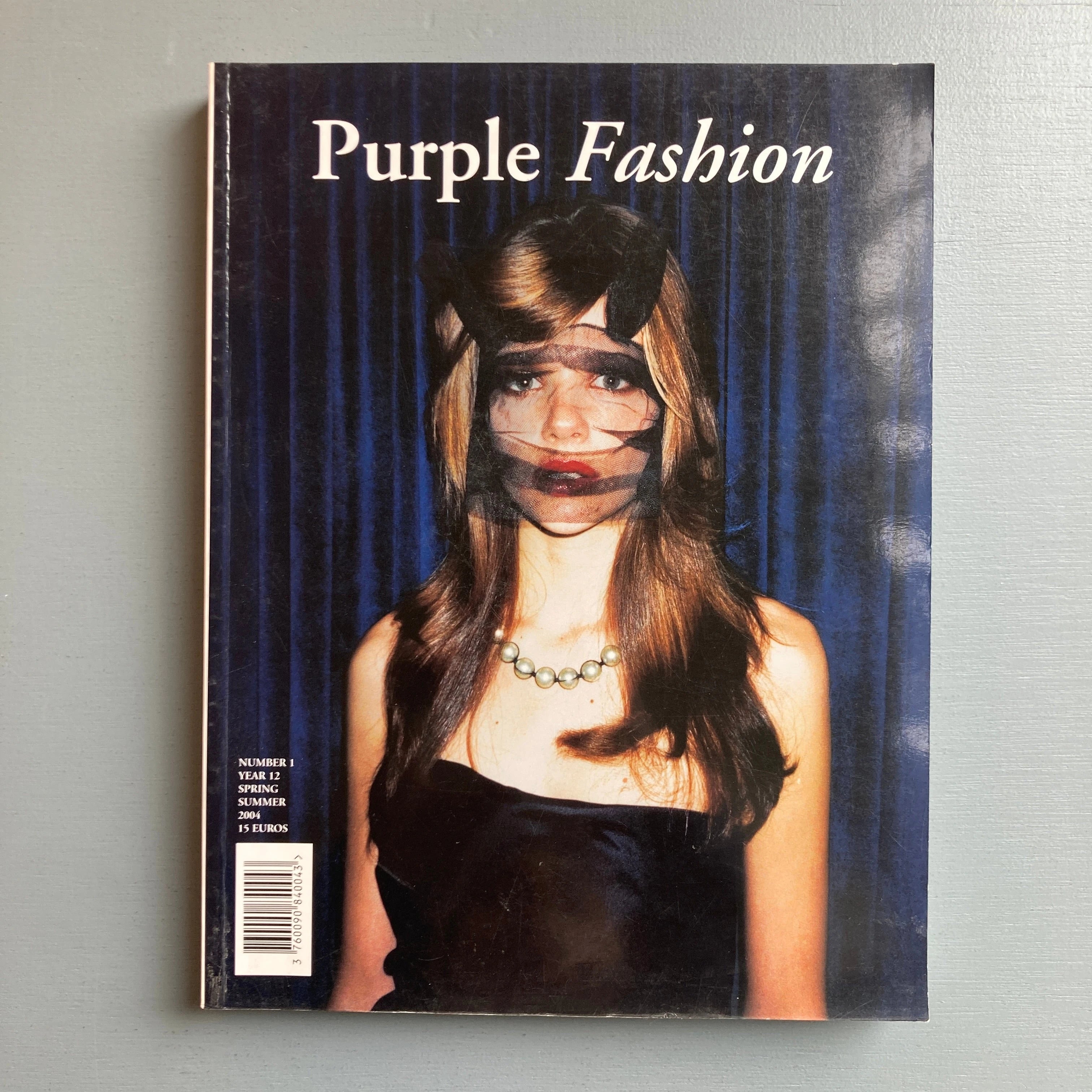 Purple fashion - Year 12 / Number 1 - Spring-Summer - Saint-Martin