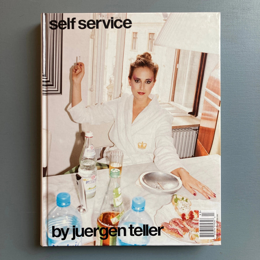 Self Service issue n°31 - FALL/WINTER 2009