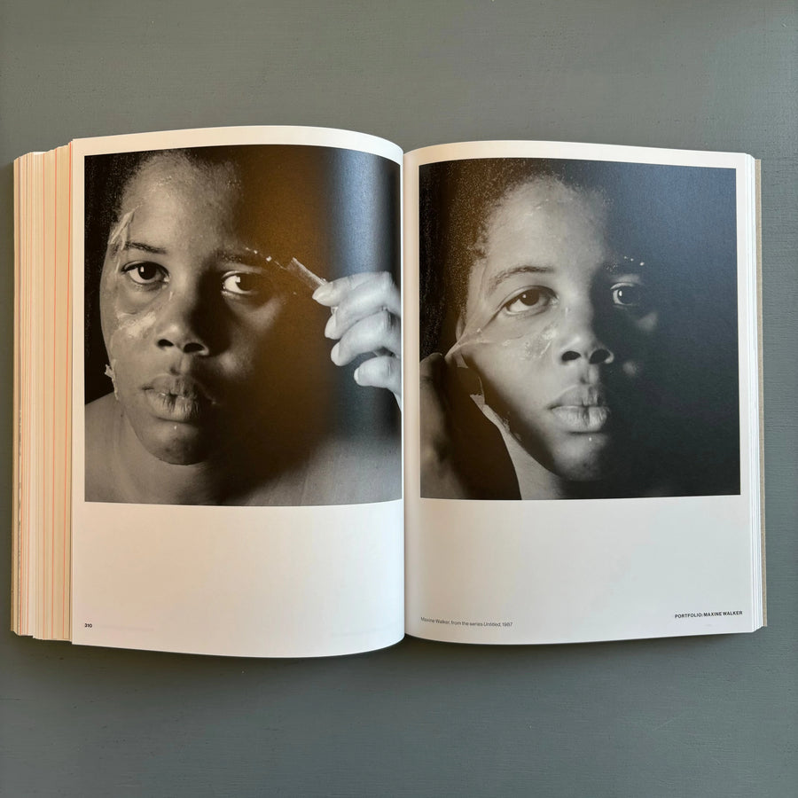 Shining Lights: Black Women Photographers in 1980s–90s Britain - Mack 2024 - Saint-Martin Bookshop