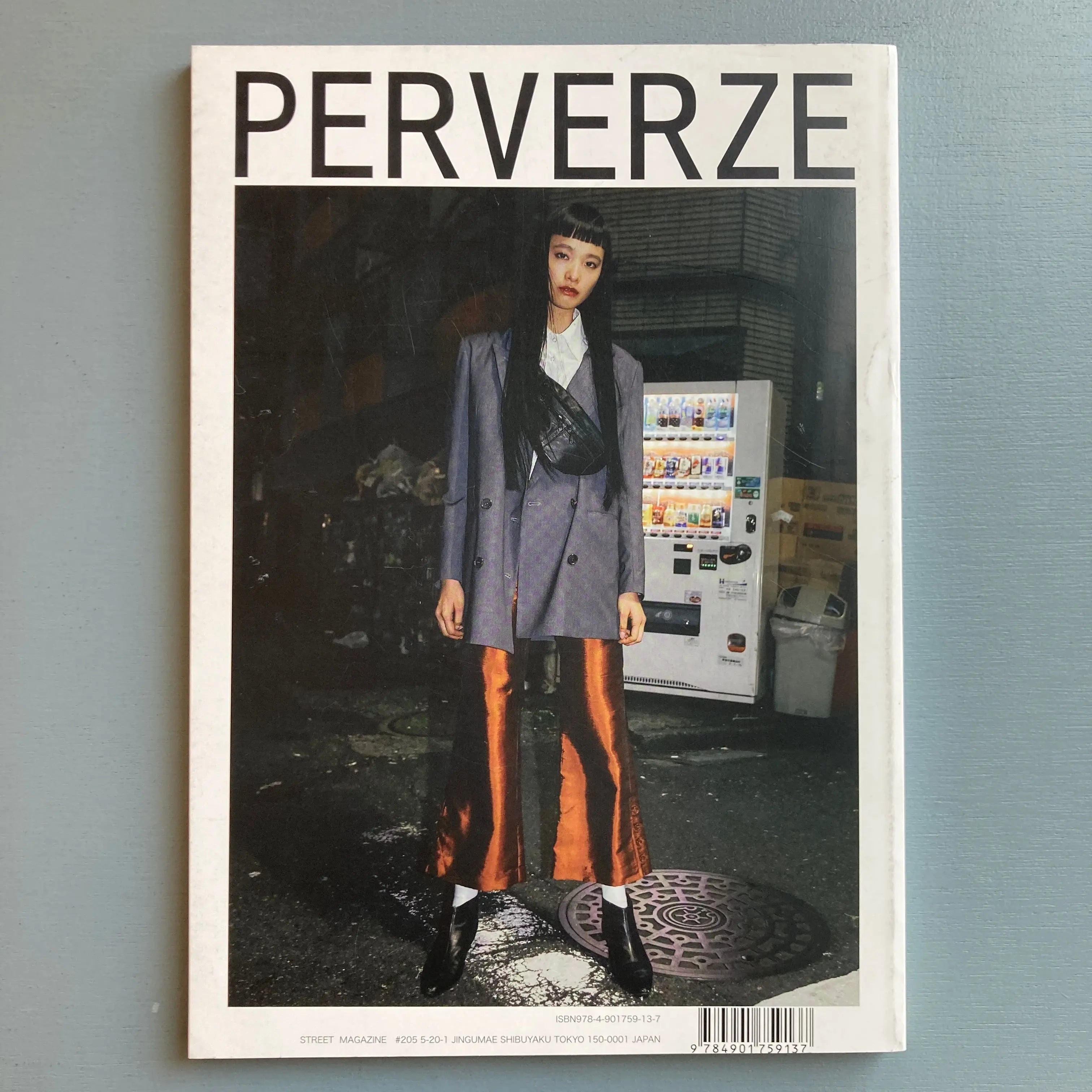 Shoichi Aoki - Street style from London from 1985 - Saint-Martin