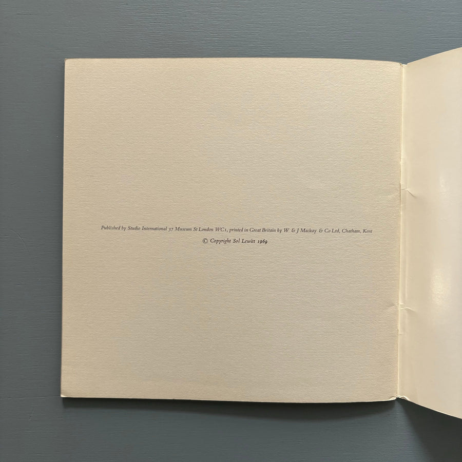 Sol Lewitt - Four basic kinds of Straight lines - Studio International 1969 - Saint-Martin Bookshop