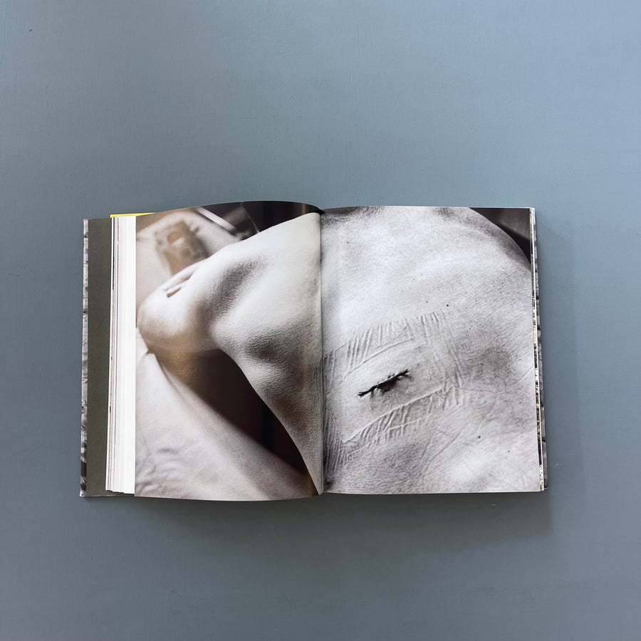 Sophie Ristelhueber - Operations - Thames & Hudson 2009