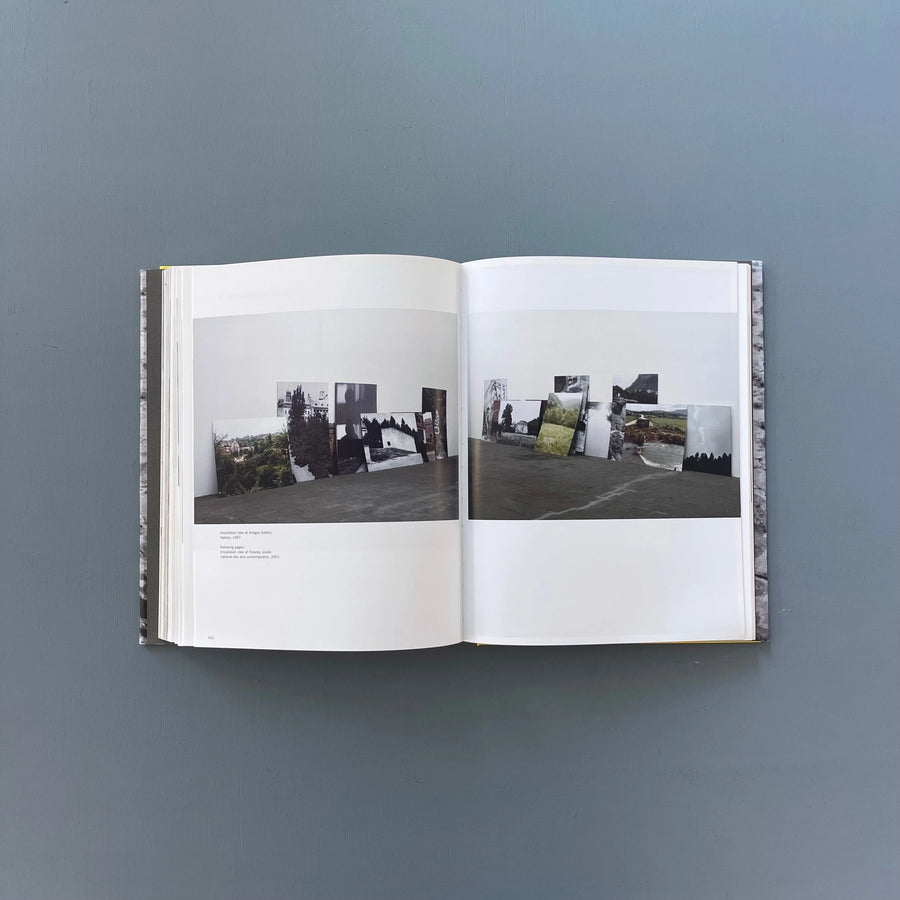 Sophie Ristelhueber - Operations - Thames & Hudson 2009