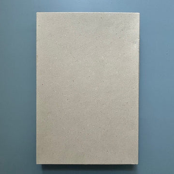 Starta by Dana Munro (signed) - Strata Edition 2013 - Saint-Martin Bookshop