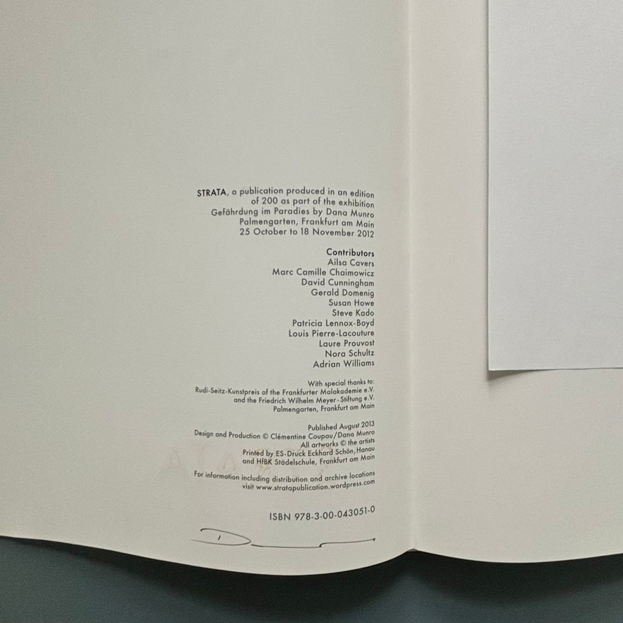 Starta by Dana Munro (signed) - Strata Edition 2013 - Saint-Martin Bookshop