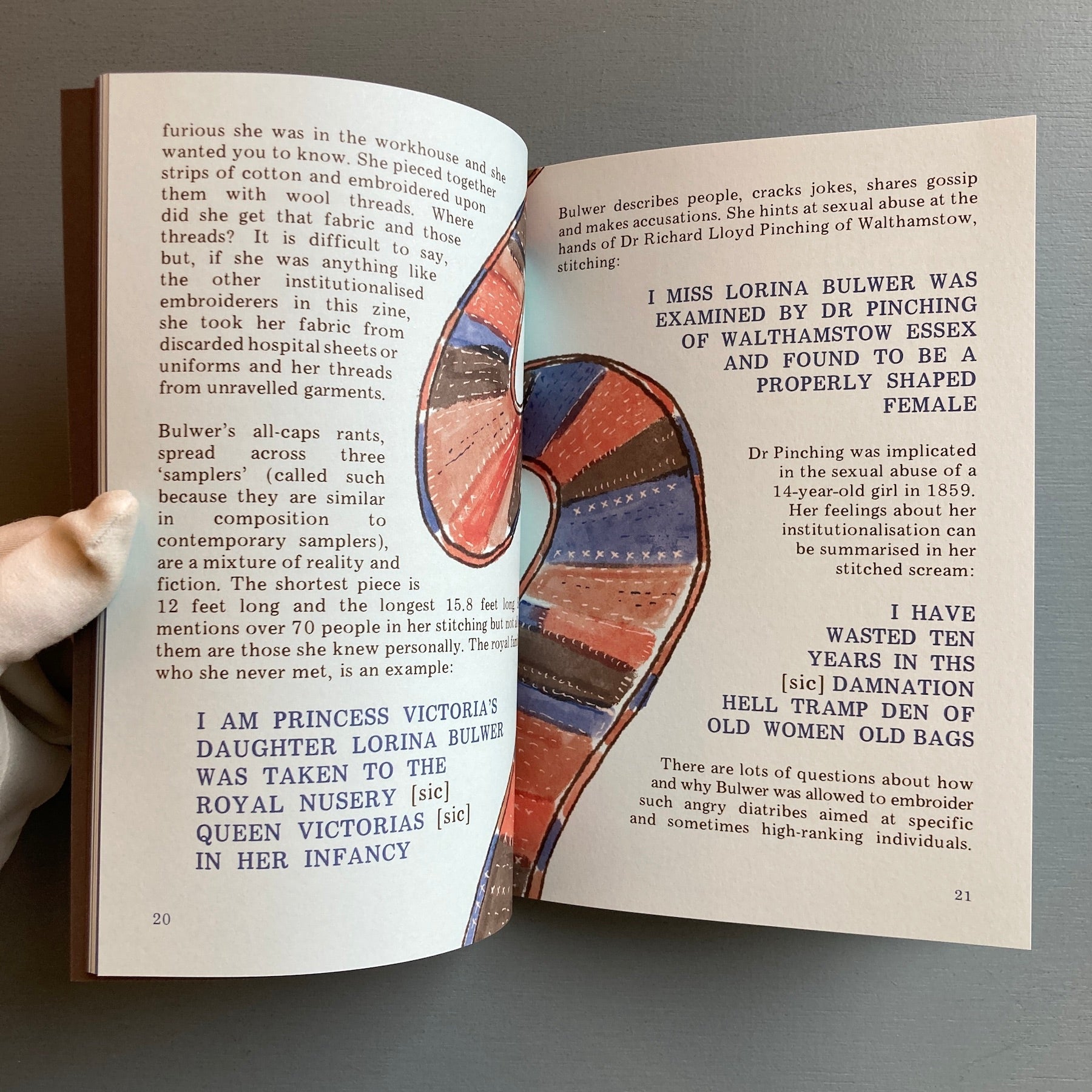 Stitching Freedom: Embroidery & Incarceration - Common Threads Press - Saint -Martin Bookshop Stitching Freedom: Embroidery & Incarceration - Common Threads Press - Saint -Martin Bookshop