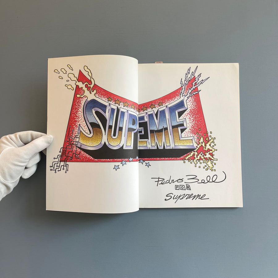 Supreme Book - A/W Vol 4 + Sticker + Tote bag - 2008 - Saint-Martin Bookshop