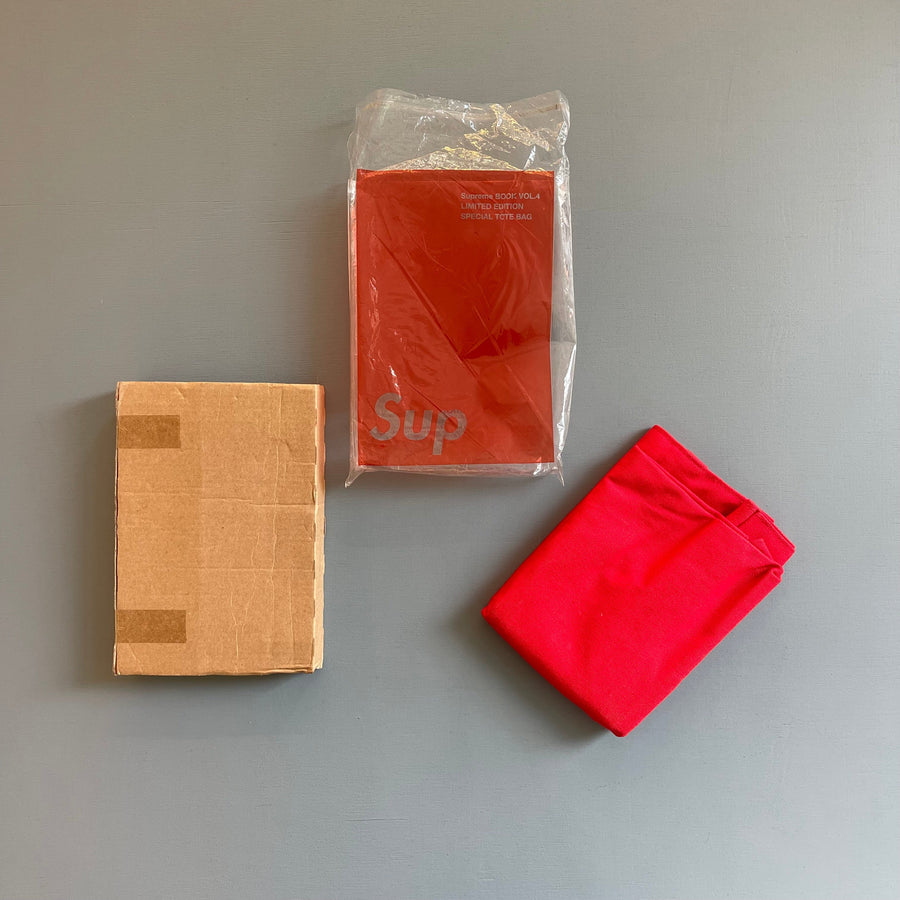 Supreme Book - A/W Vol 4 + Sticker + Tote bag - 2008 - Saint-Martin Bookshop