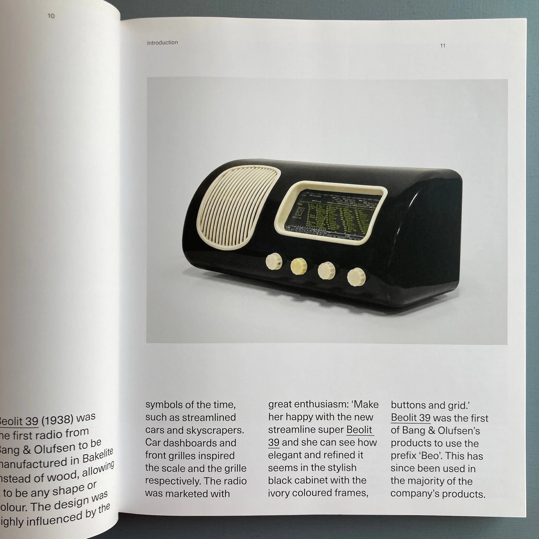 アート・デザイン・音楽 Behind the Bang & Olufsen Design Story The Art of Impossible: the Bang & Olufsen Design Story - Thames