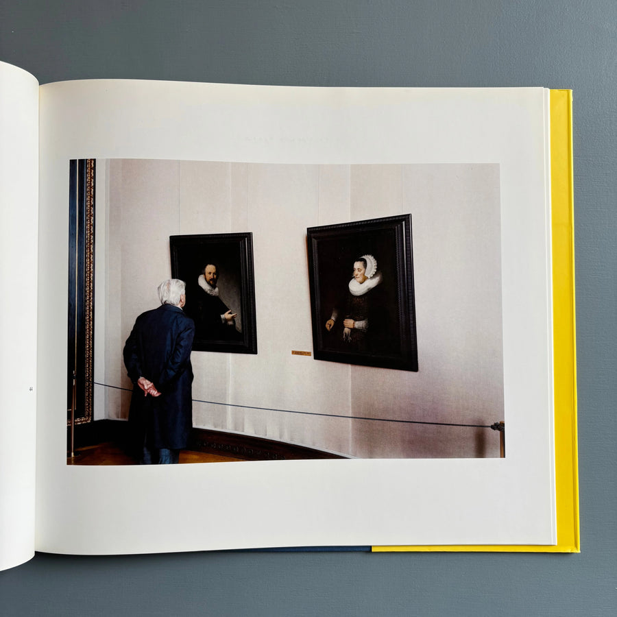 Thomas Struth - Museum Photographs - Schirmer/Mosel 1993 - Saint-Martin Bookshop