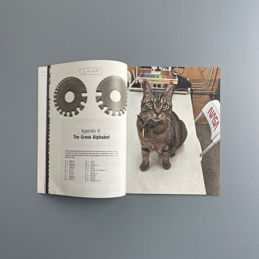 Tom Sachs - Bricolage - Purple Book 2014 - Saint-Martin Bookshop