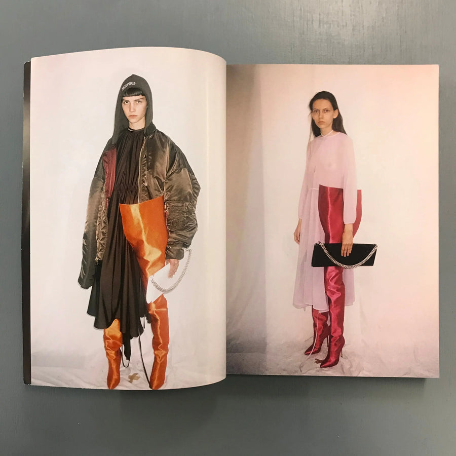 VETEMENTS Spring/Summer 2017 - IDEA 2016 - Saint-Martin Bookshop VETEMENTS Spring/Summer 2017 - IDEA 2016 - Saint-Martin Bookshop