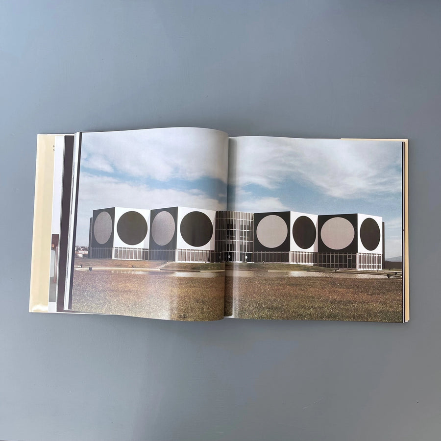 Vasarely - 4 - Edition du Griffon 1979 - Saint-Martin Bookshop