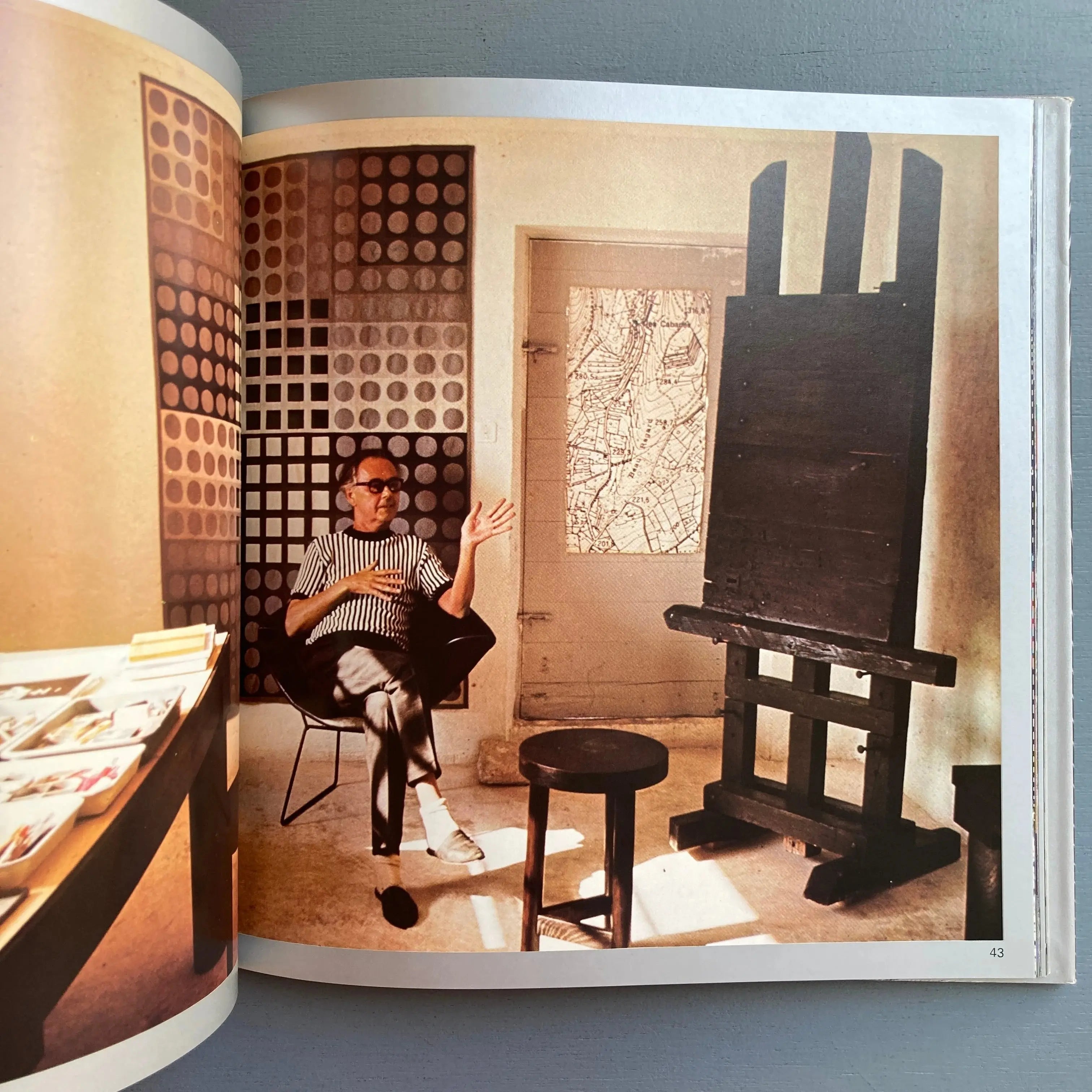 洋書/VASARELY FOLKLORE PLANETAIRE FARBWELT Victor Vasarely