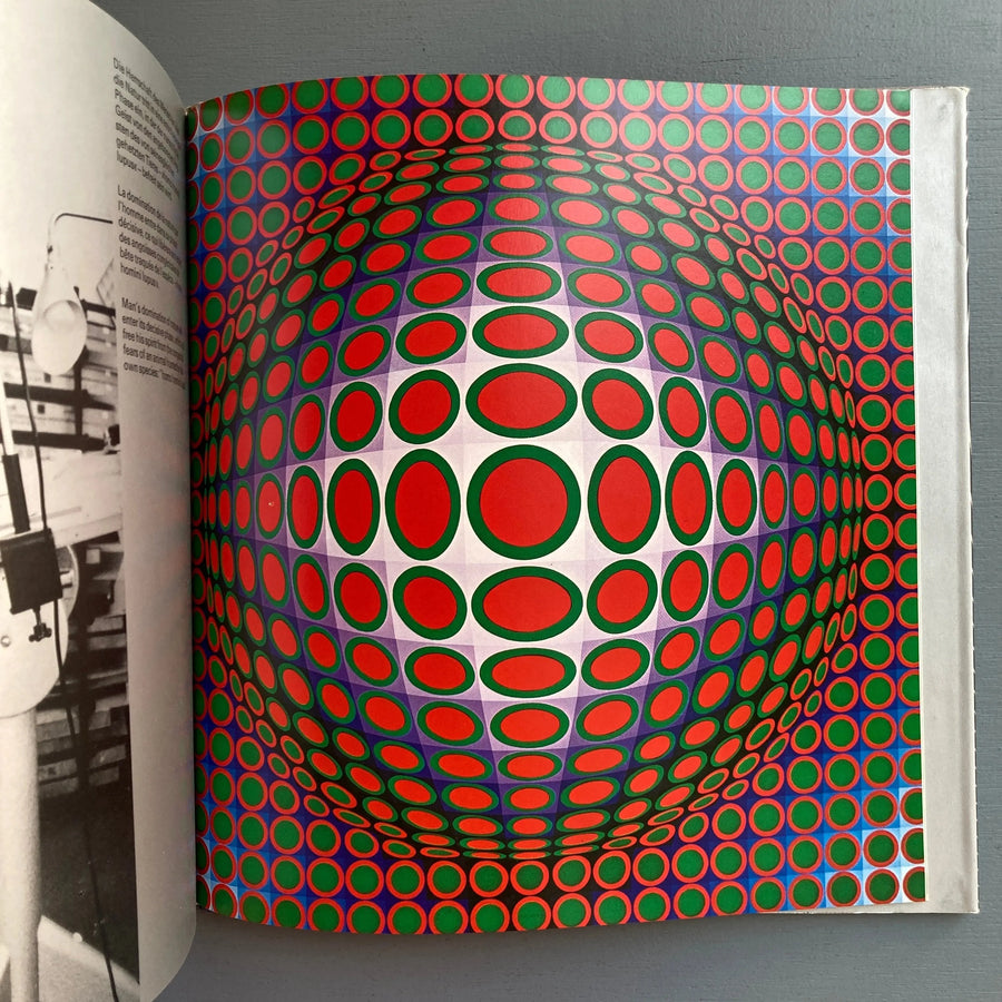 Victor Vasarely - Folklore Planétaire - Chêne 1973 - Saint-Martin Bookshop