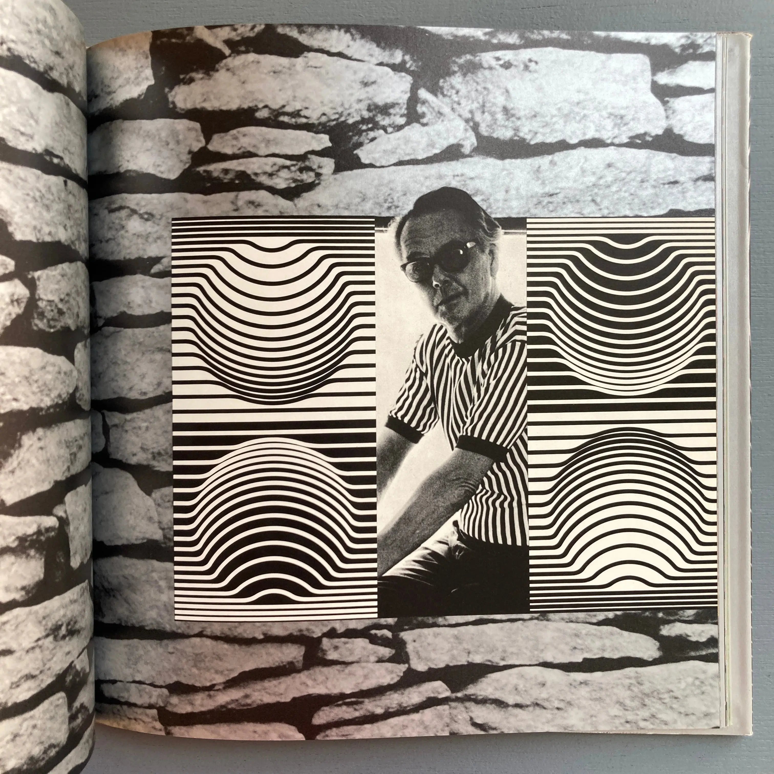 洋書/VASARELY FARBWELT PLANETAIRE FOLKLORE