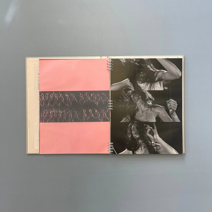 Visionaire - 27 Movement 1999 - Saint-Martin Bookshop