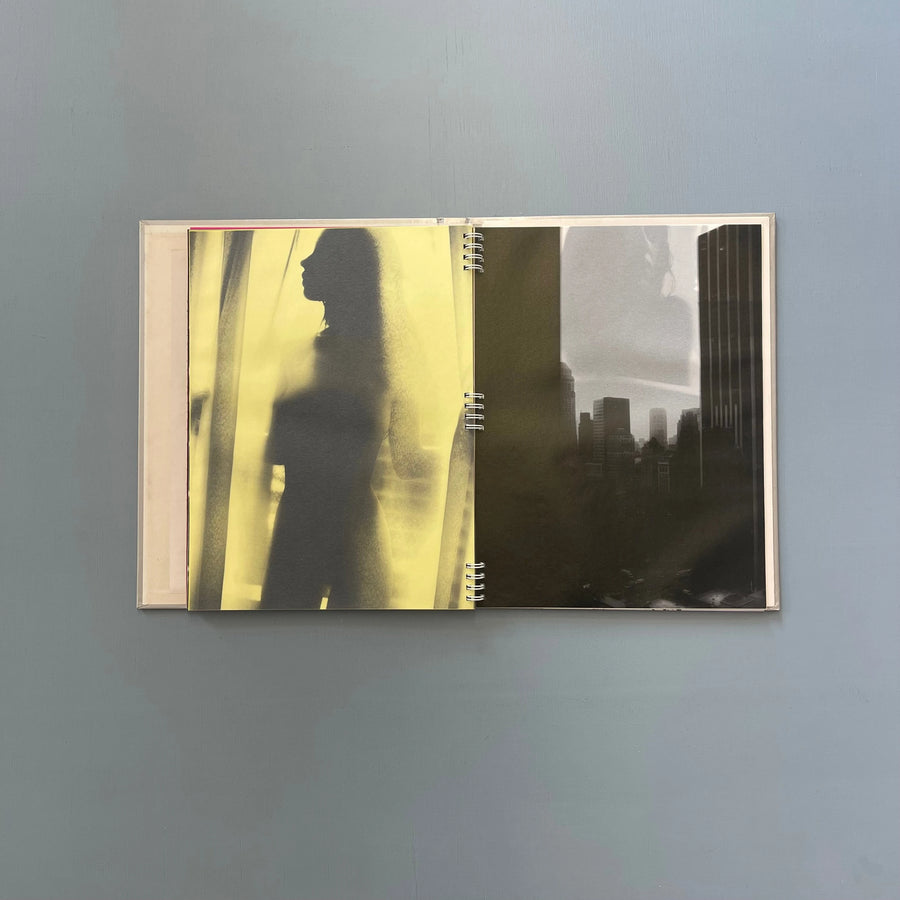 Visionaire - 27 Movement 1999 - Saint-Martin Bookshop