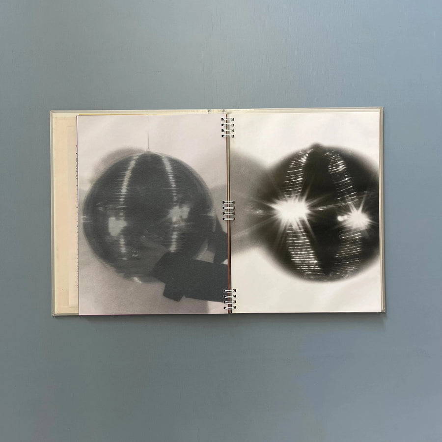 Visionaire - 27 Movement 1999 - Saint-Martin Bookshop