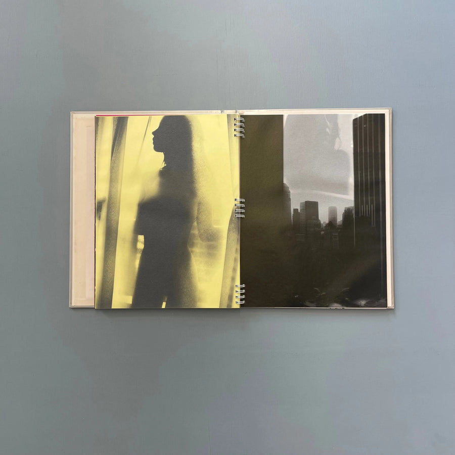 Visionaire - 27 Movement 1999 - Saint-Martin Bookshop