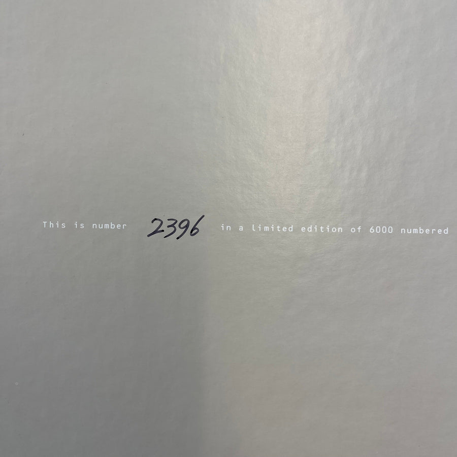 Visionaire - 27 Movement 1999 - Saint-Martin Bookshop