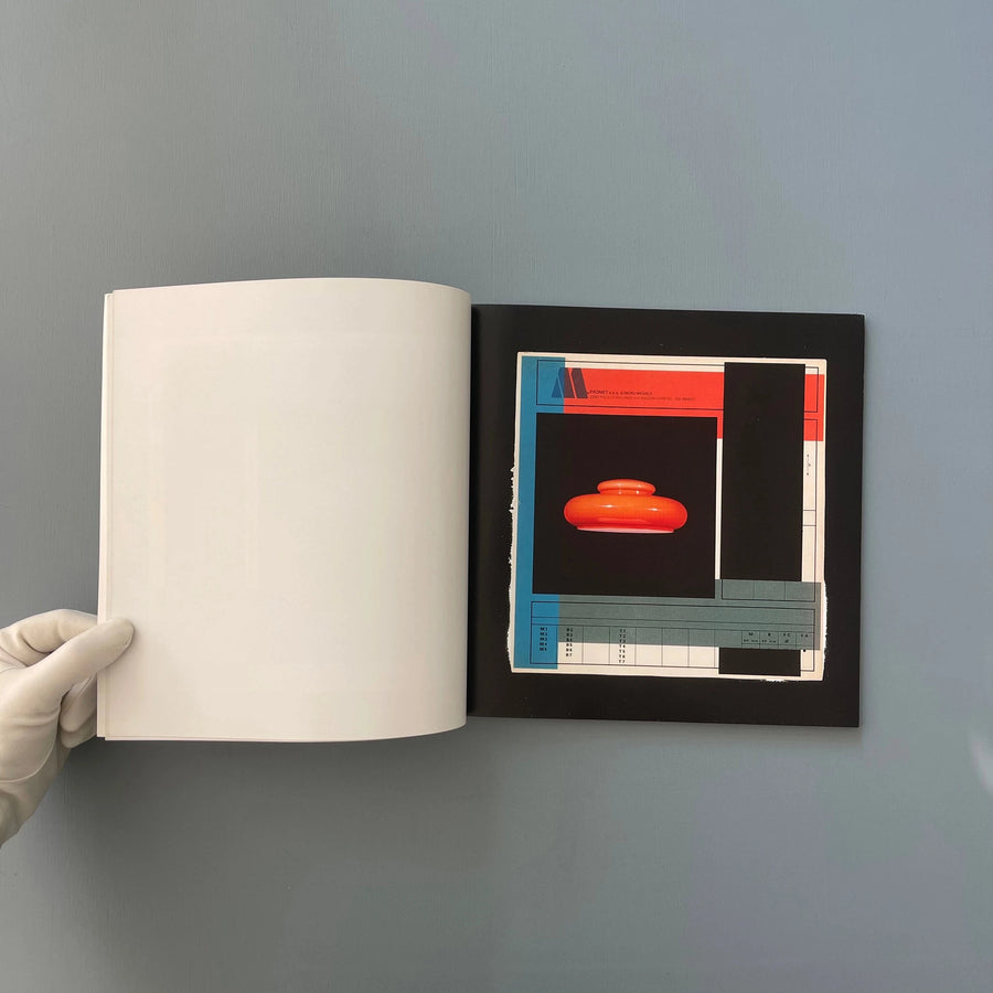 Wade Guyton - Couleur et fabrication - Gio Marconi 2011 - Saint-Martin Bookshop