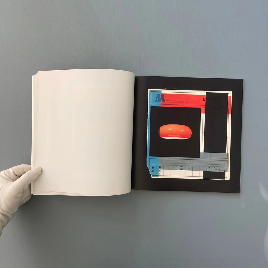 Wade Guyton - Couleur et fabrication - Gio Marconi 2011 - Saint-Martin Bookshop