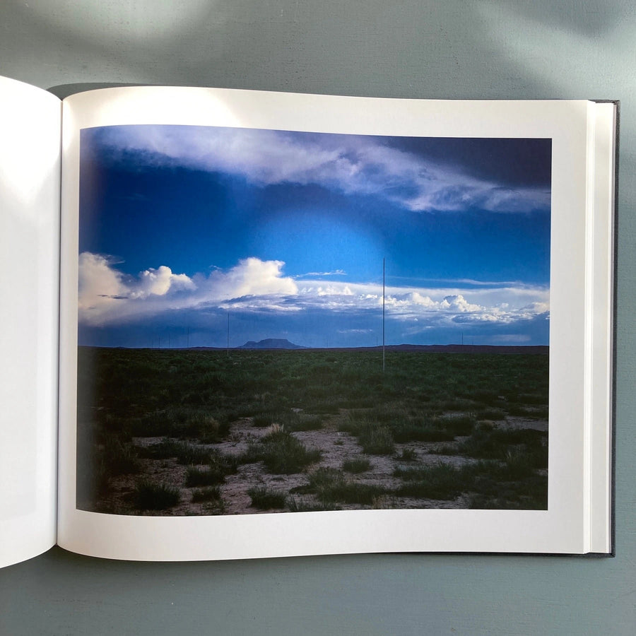 Walter De Maria - The Lightning Field - Dia 2018 - Saint-Martin Bookshop