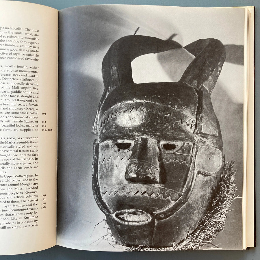 Werner Gillon - Collecting African Art - Studio Vista / Christie's 1979 Saint-Martin Bookshop