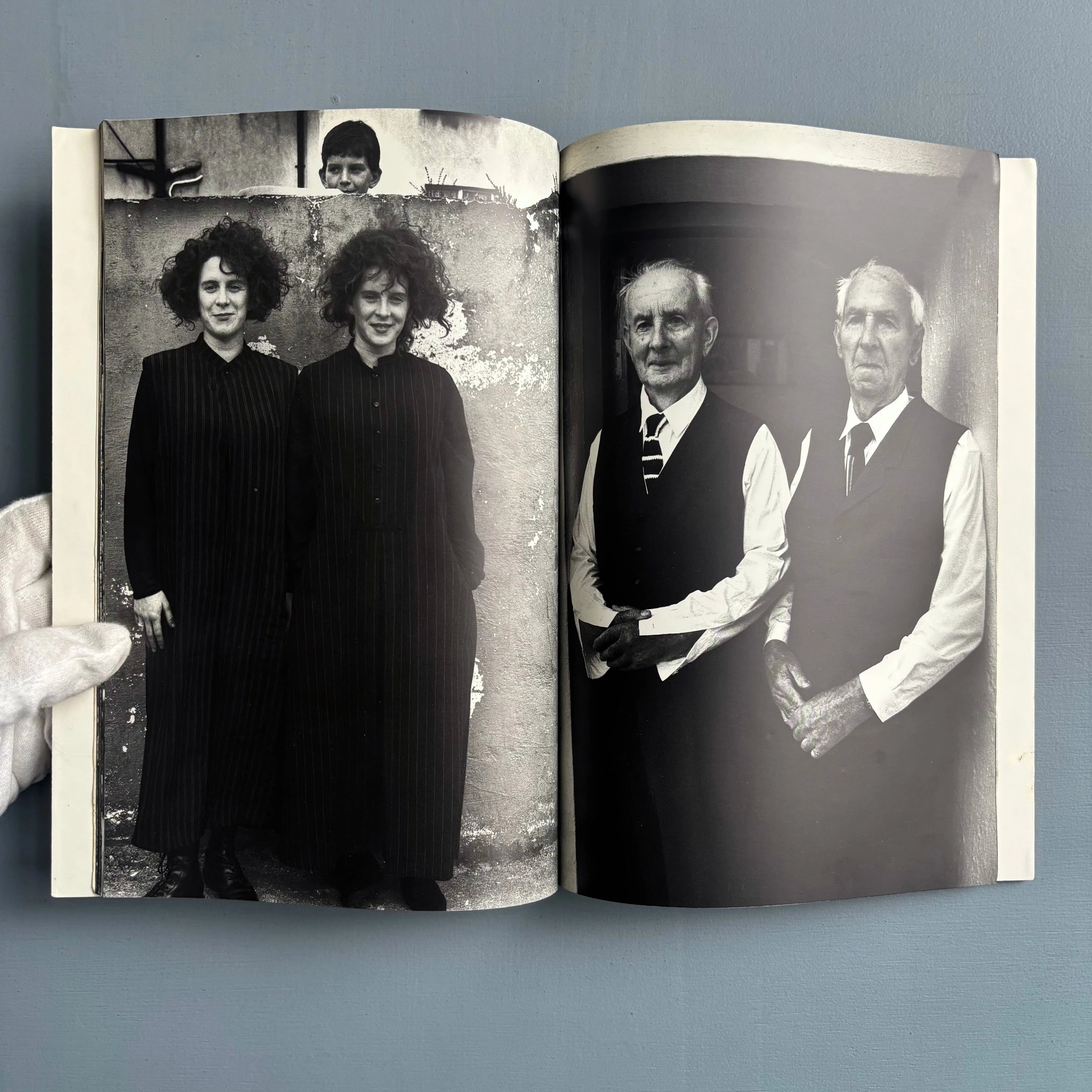 Y's YOHJI YAMAMOTO IN IRELAND 写真集 Y's Yohji Yamamoto - In Ireland Connemara - Fall/Winter 1993/94