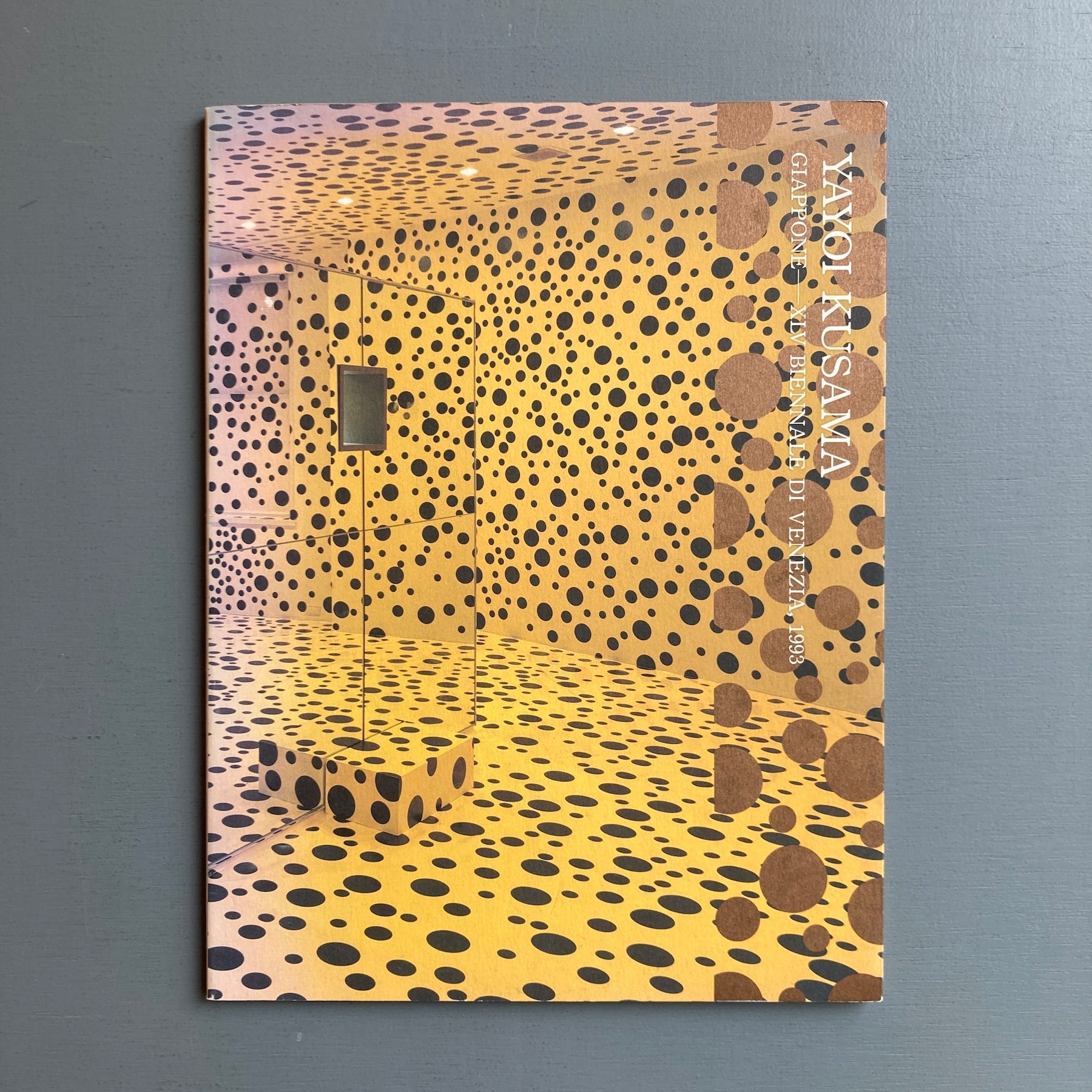 Yayoi Kusama - Giappone - XLV Biennale di Venezia 1993 - Saint