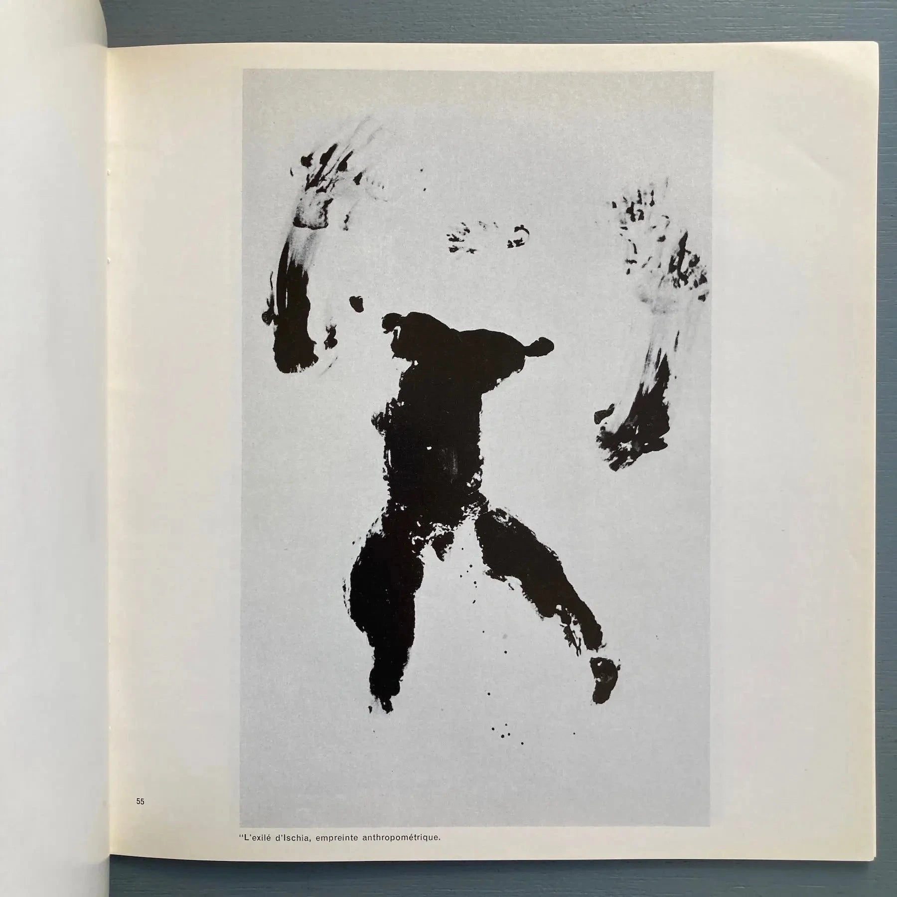 Yves Klein - 1928-1962 - Musée des arts décoratifs Paris 1969