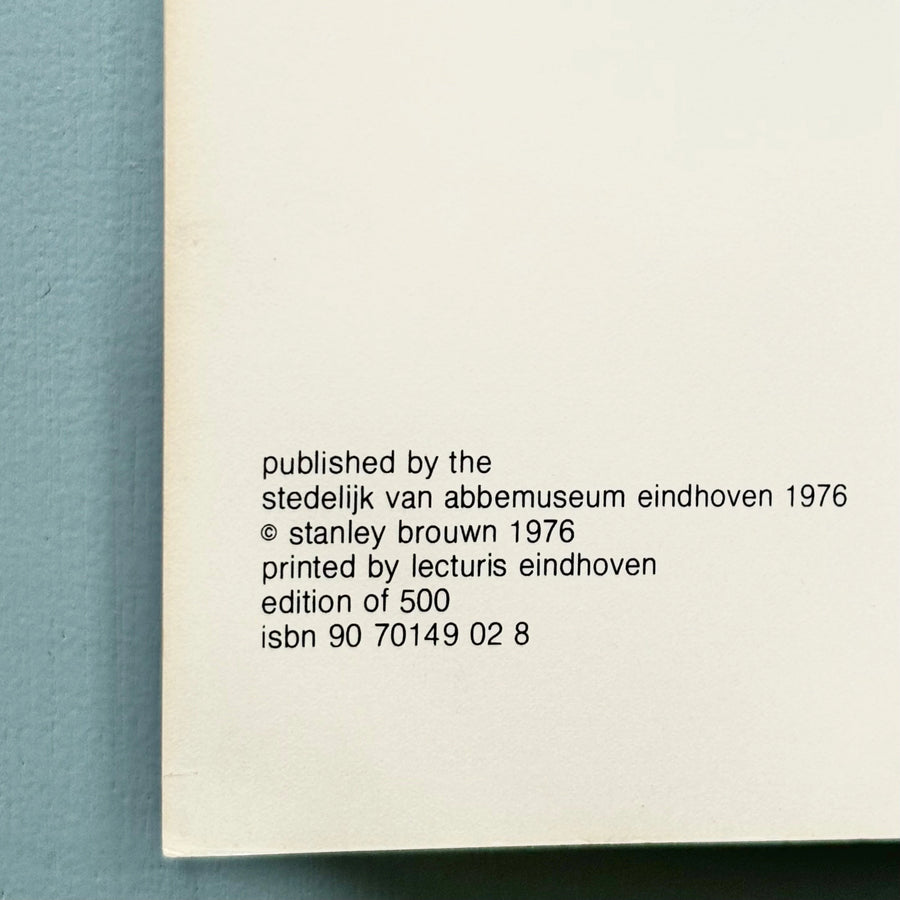 stanley brouwn - 1 m 1 step - Van Abbemuseum Eindhoven 1976 - Saint-Martin Bookshop
