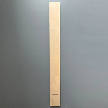 stanley brouwn - 1 m 1 step - Van Abbemuseum Eindhoven 1976 - Saint-Martin Bookshop