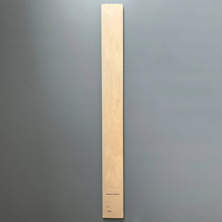 stanley brouwn - 1 m 1 step - Van Abbemuseum Eindhoven 1976 - Saint-Martin Bookshop