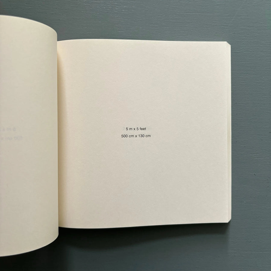 stanley brouwn - 1 m x 1 m - Portikus 1993 - Saint-Martin Bookshop