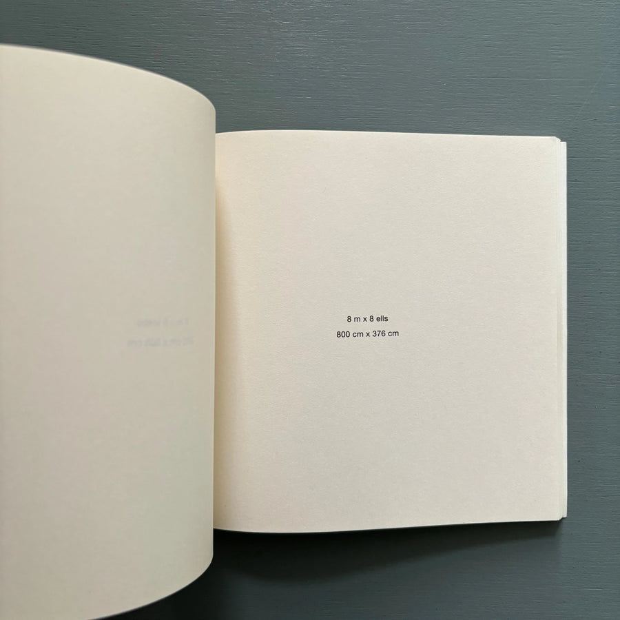 stanley brouwn - 1 m x 1 m - Portikus 1993 - Saint-Martin Bookshop