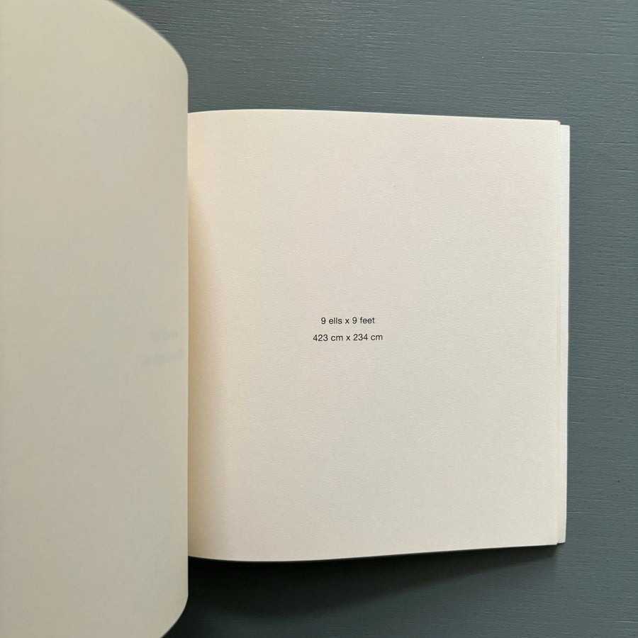 stanley brouwn - 1 m x 1 m - Portikus 1993 - Saint-Martin Bookshop